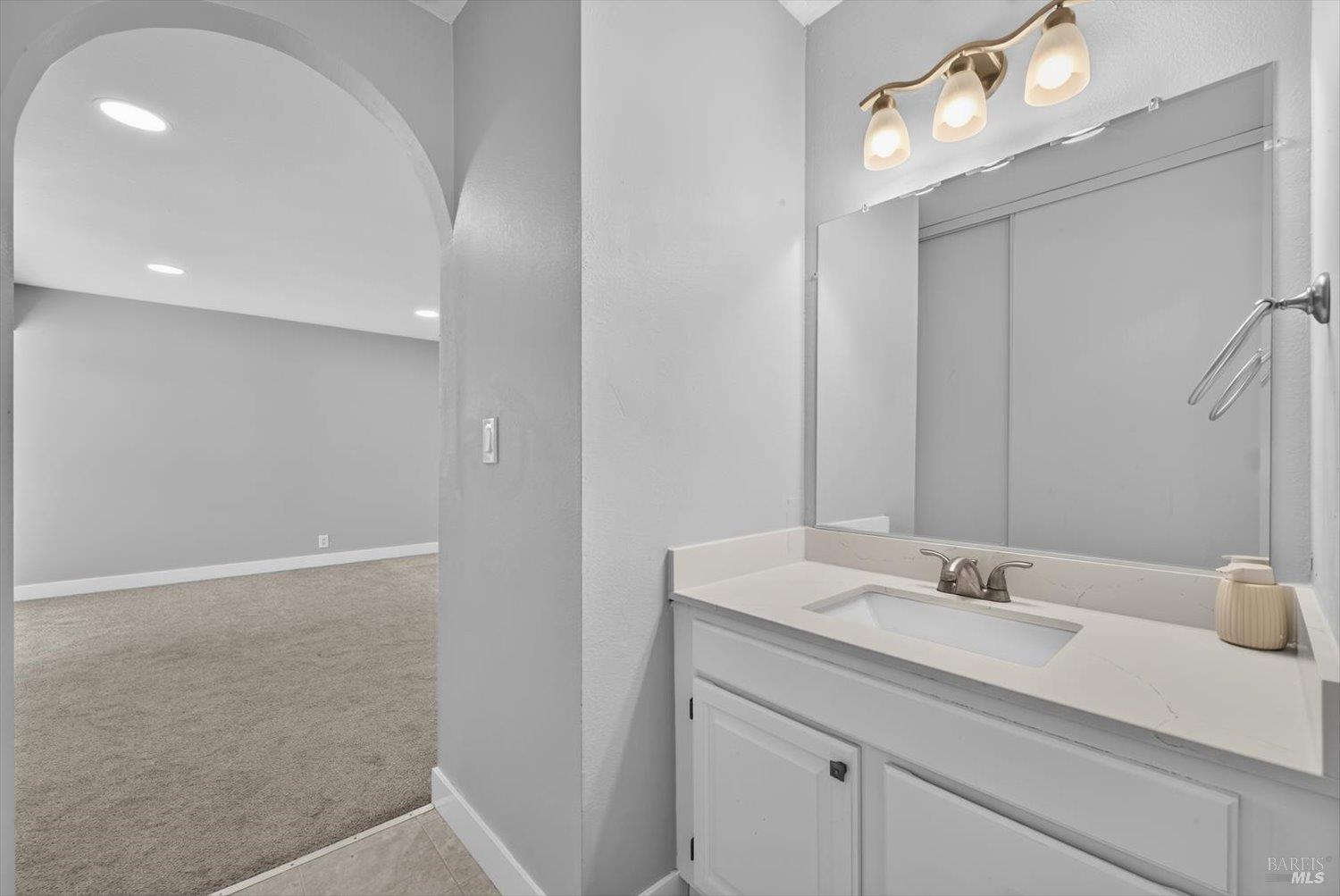 785 Dogwood Circle