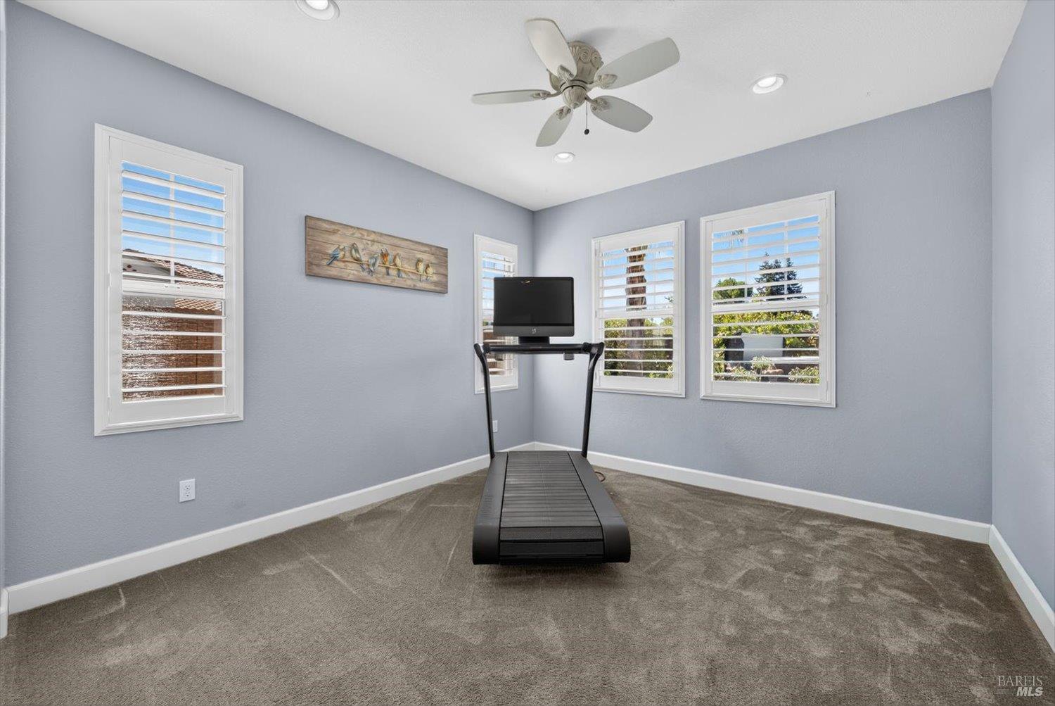 1043 Green Leaf Court