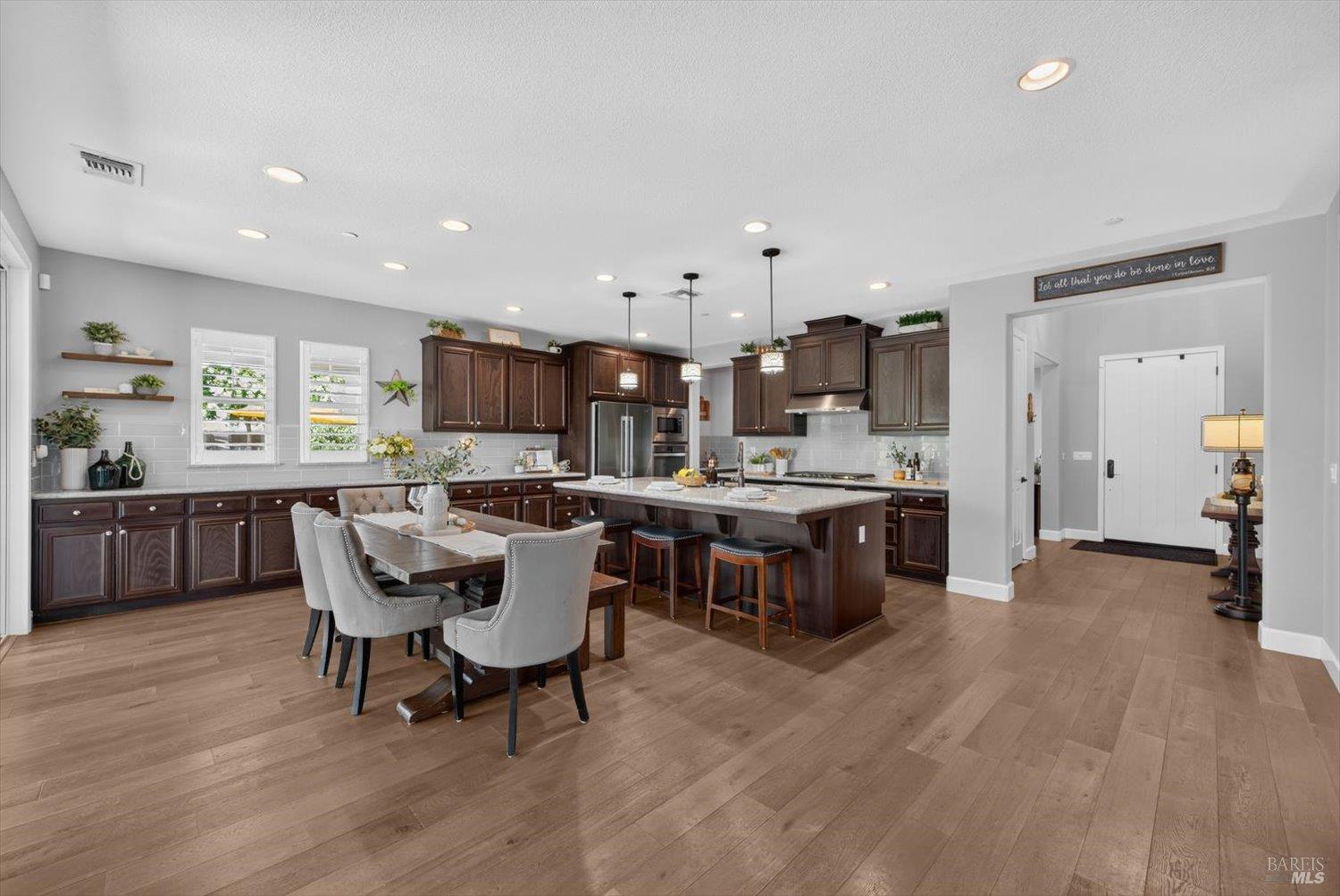 1043 Green Leaf Court
