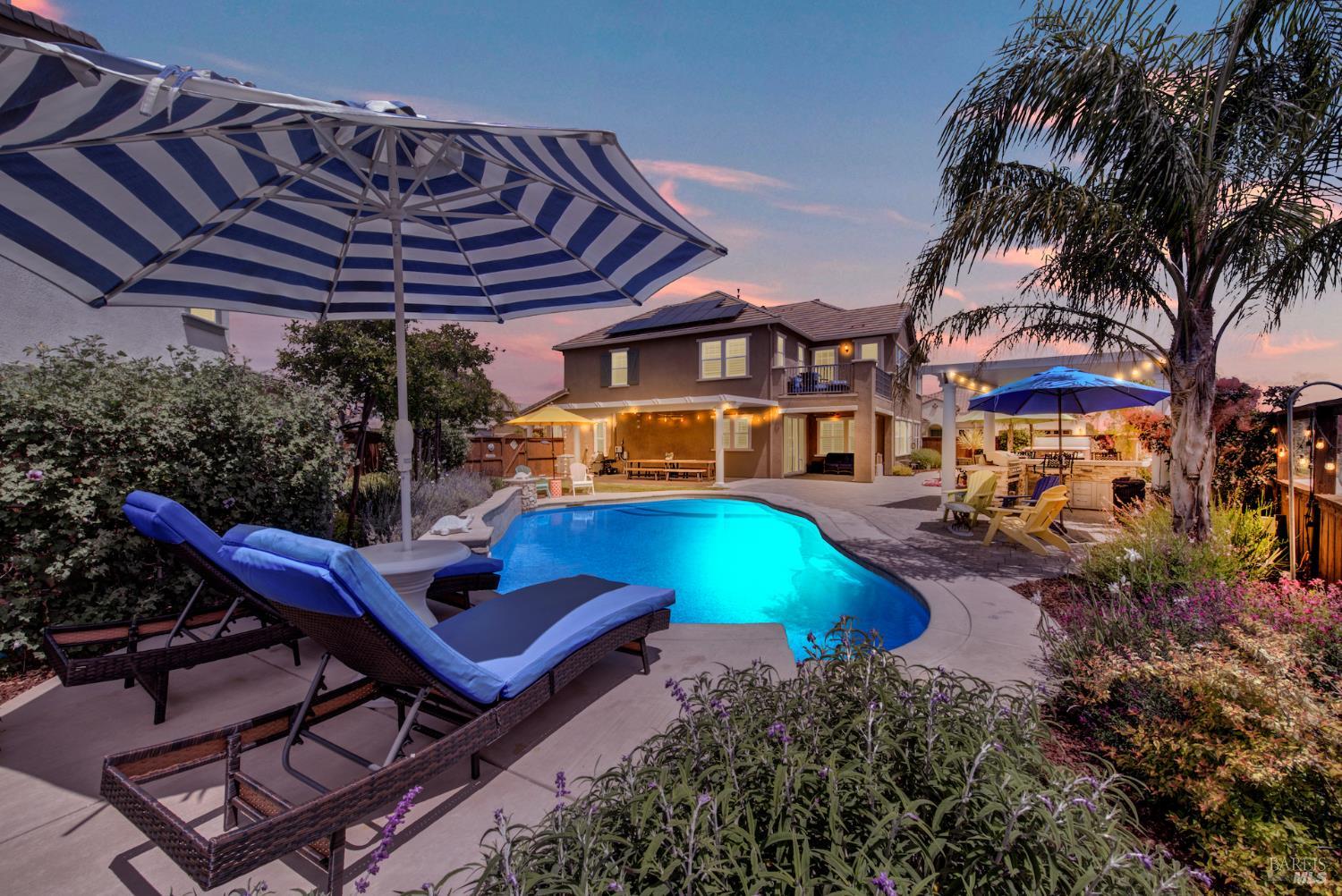 1043 Green Leaf Court