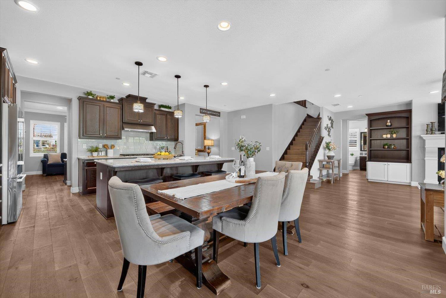 1043 Green Leaf Court
