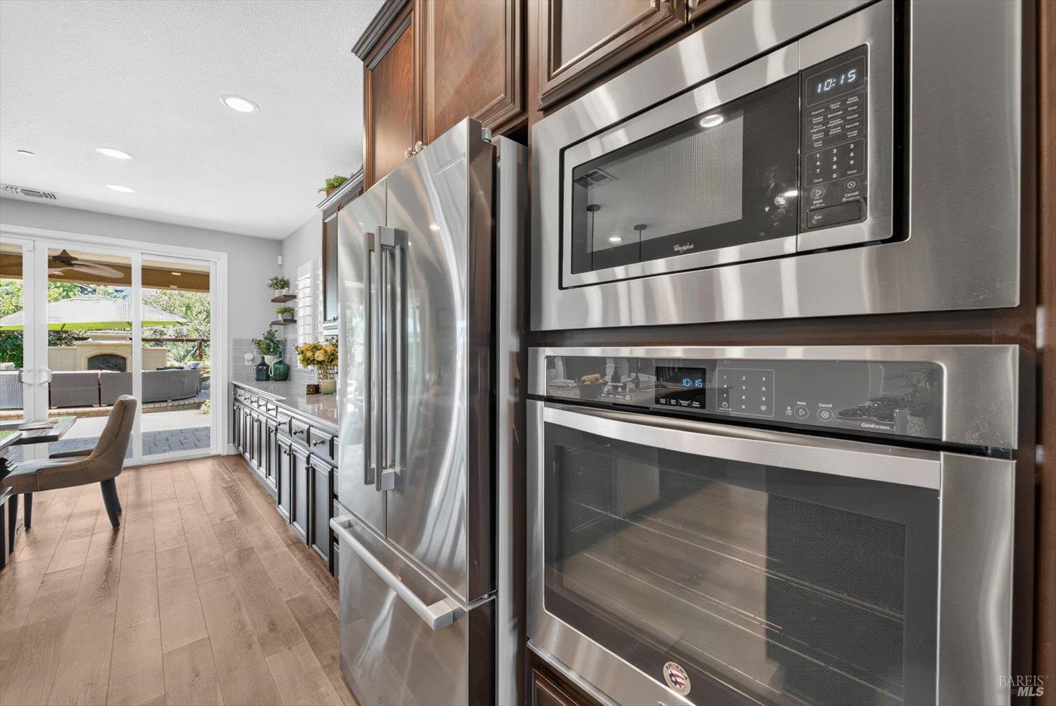 1043 Green Leaf Court