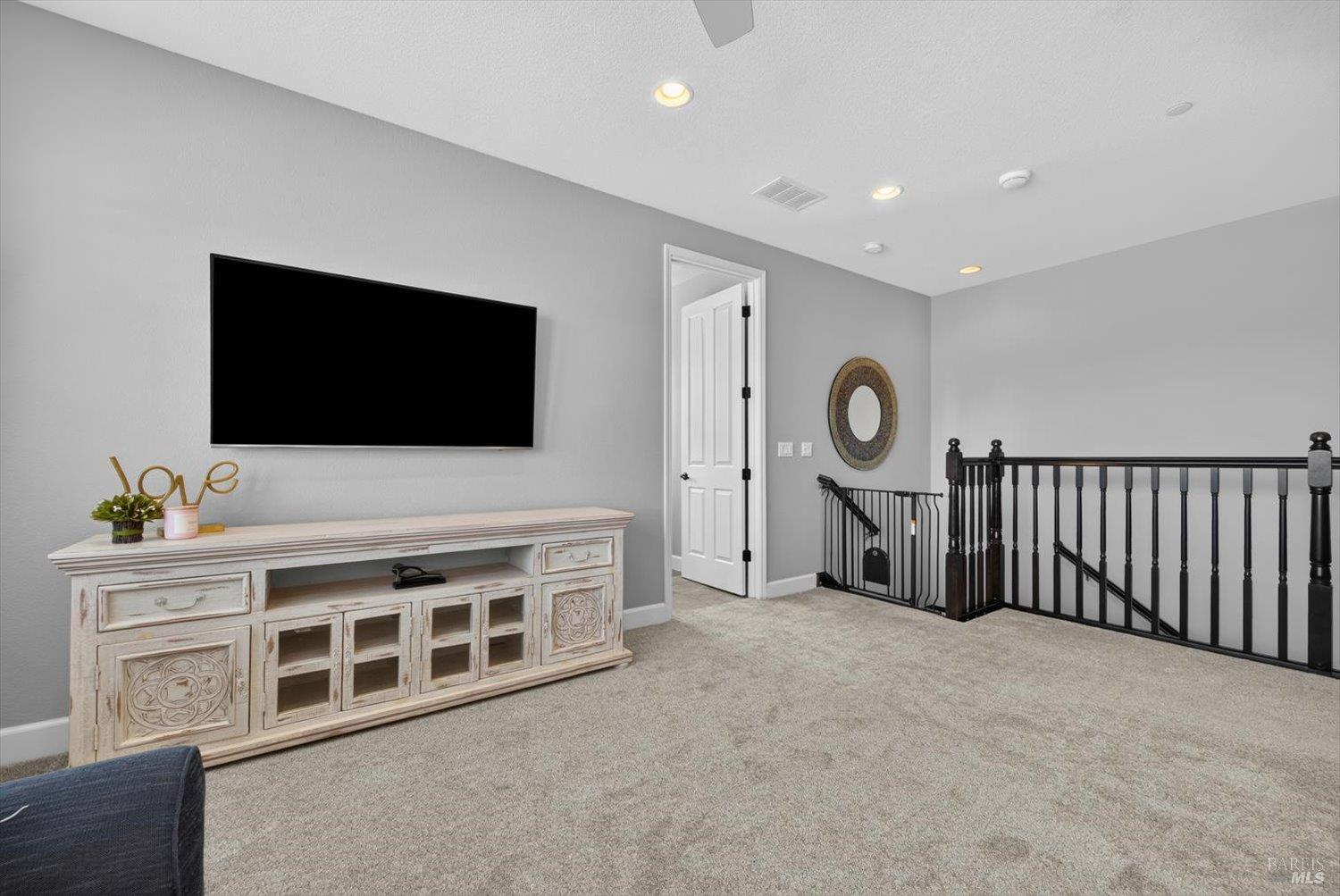 1043 Green Leaf Court