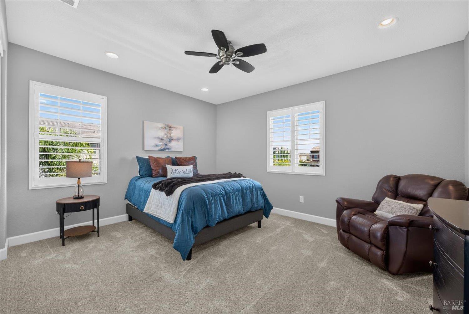 1043 Green Leaf Court