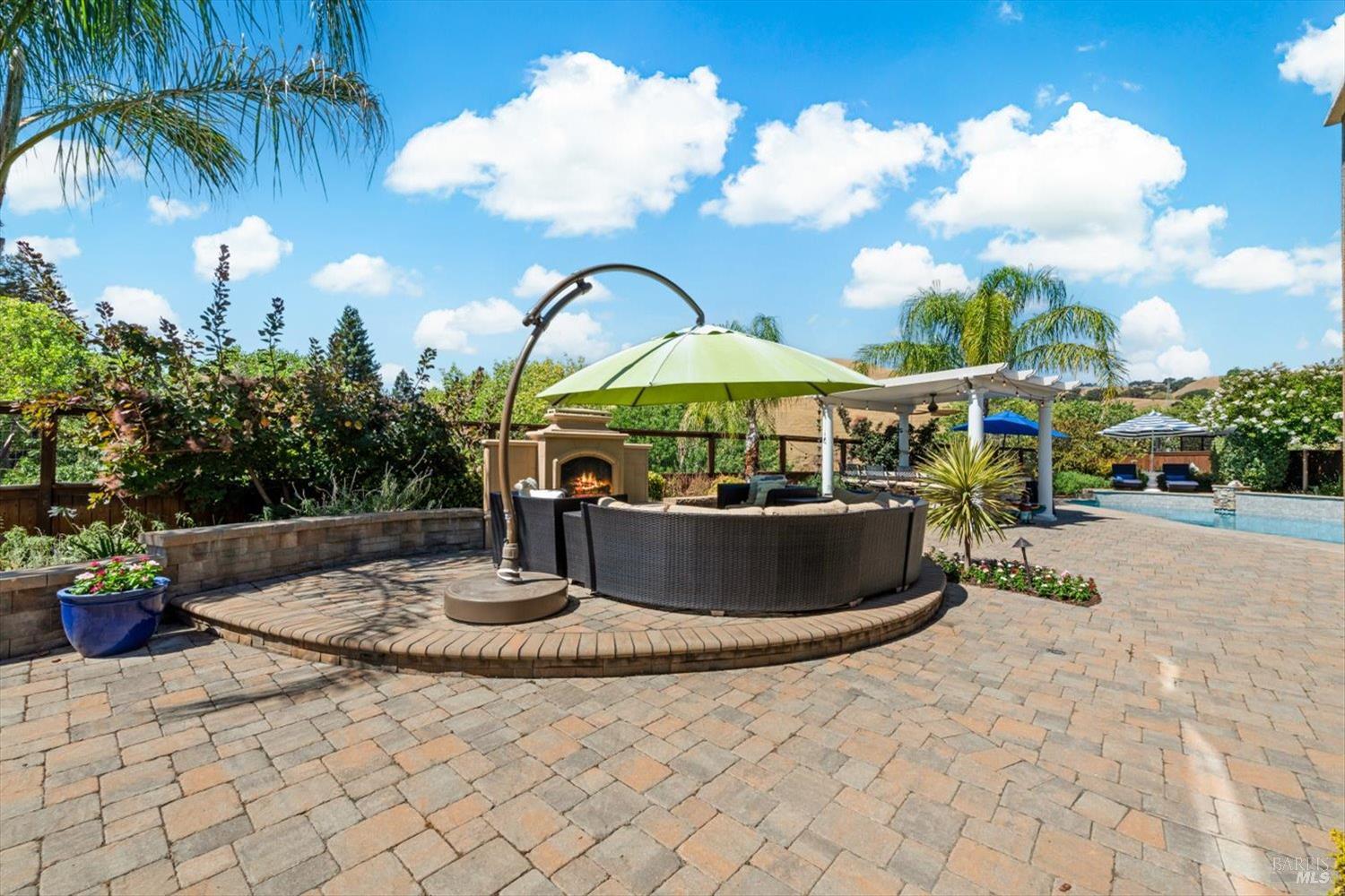 1043 Green Leaf Court