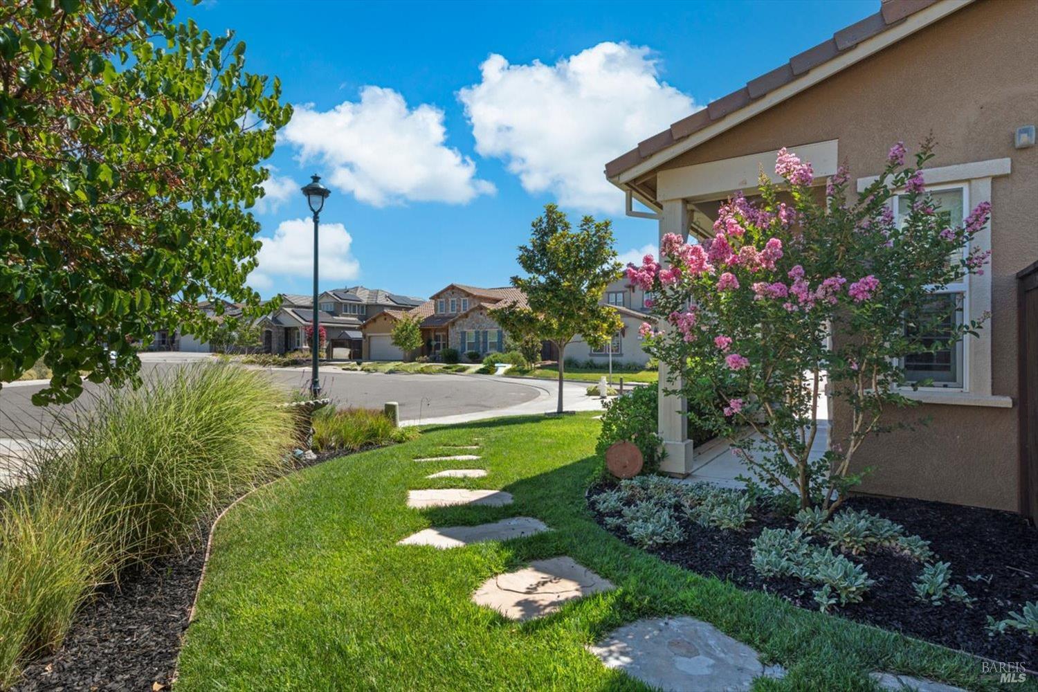1043 Green Leaf Court
