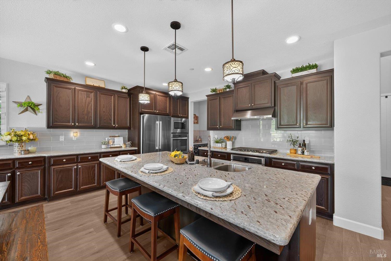 1043 Green Leaf Court