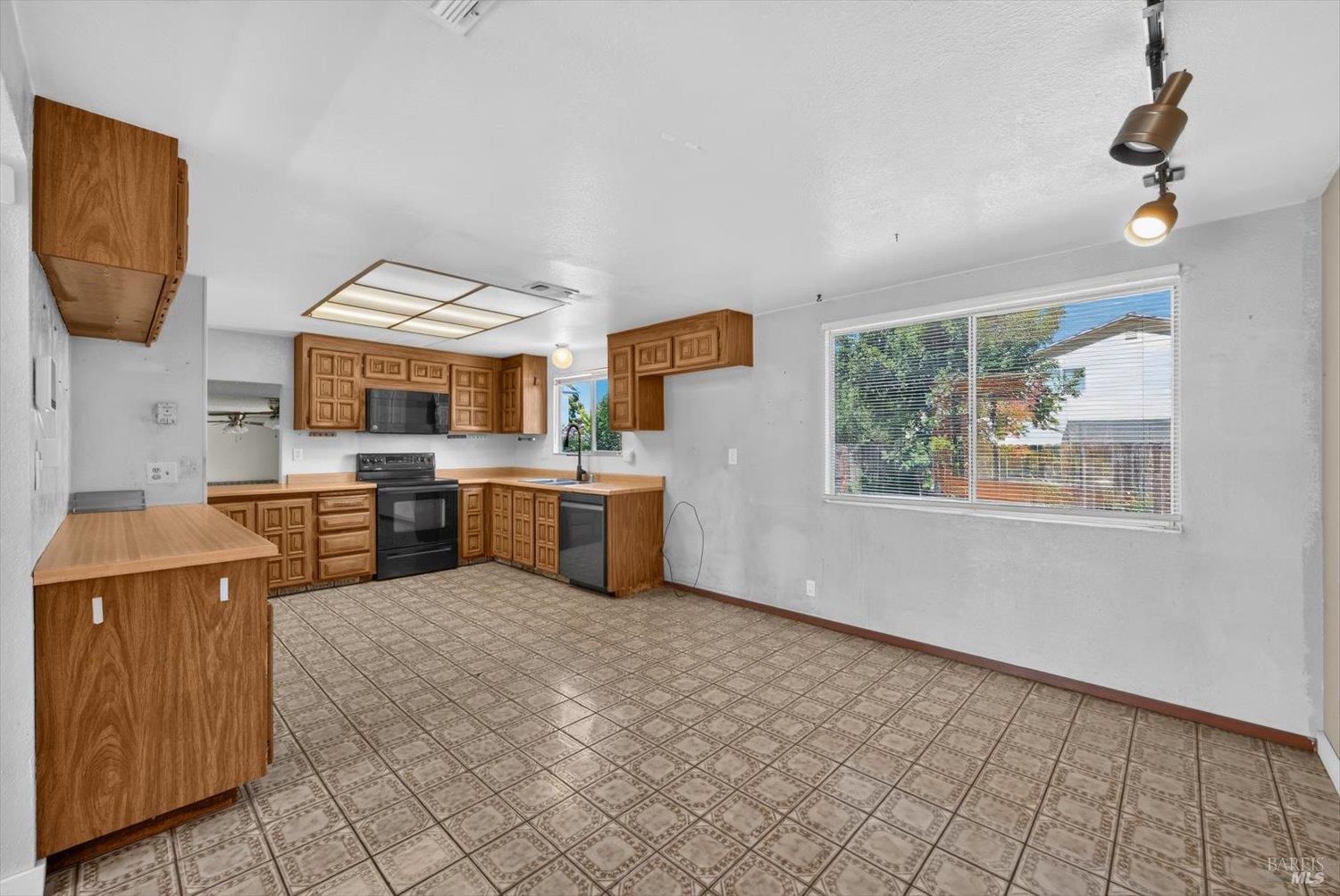 106 Clayton Circle