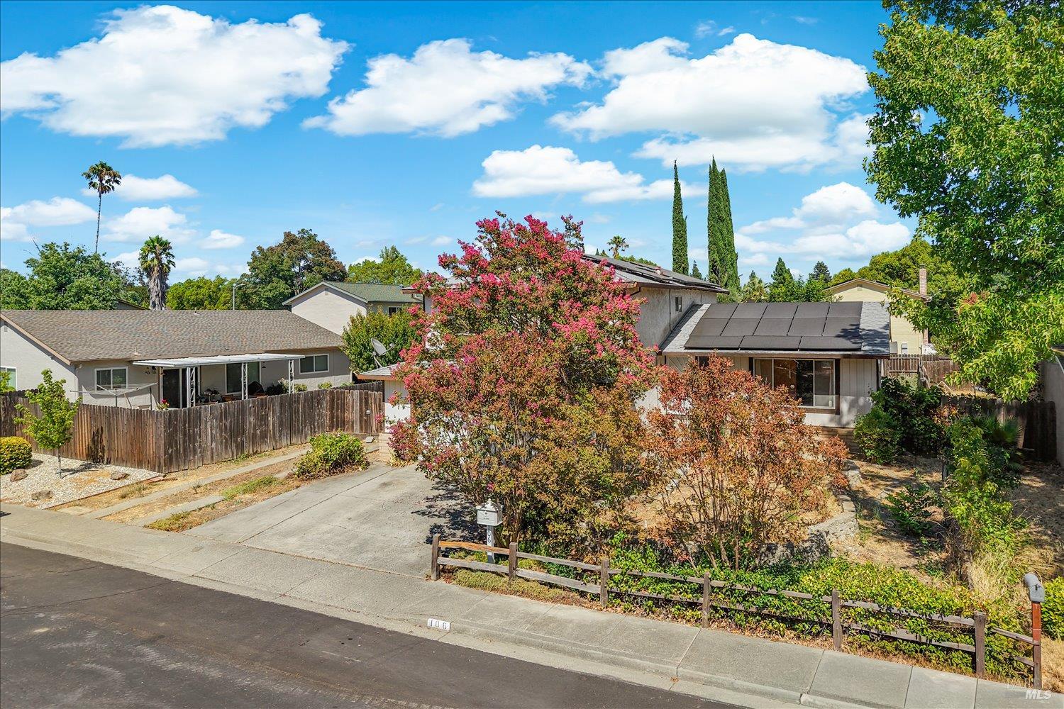 106 Clayton Circle