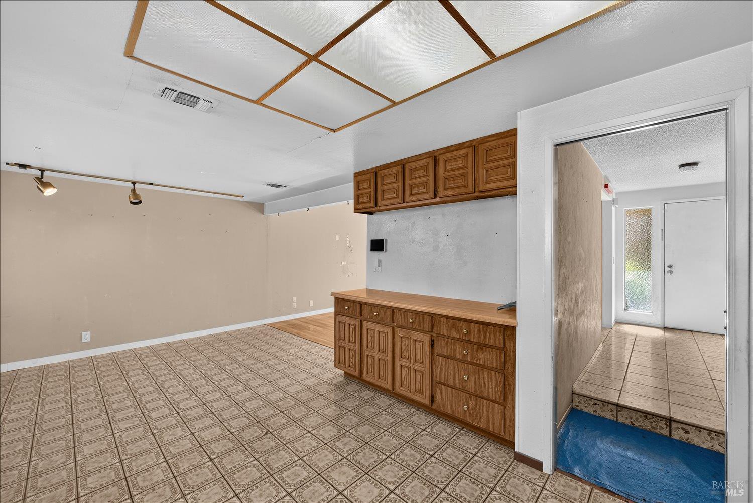 106 Clayton Circle