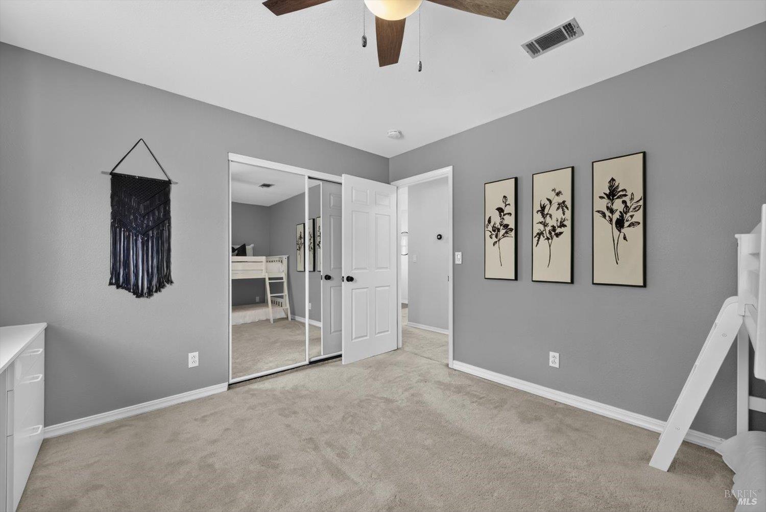 5216 Winding Way