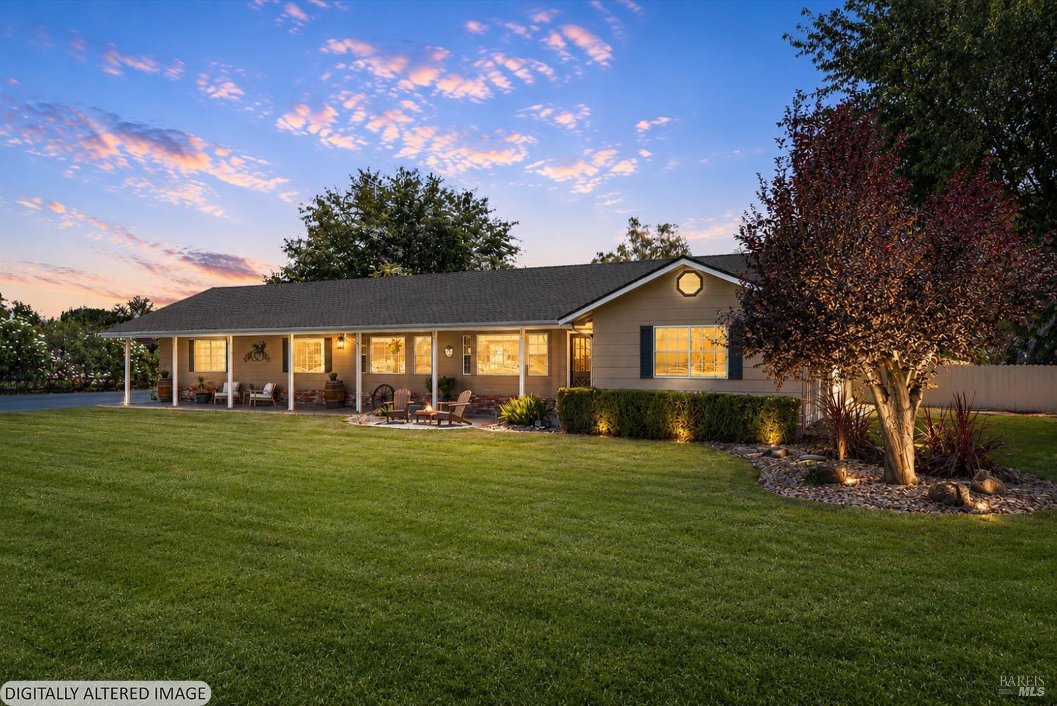 5216 Winding Way