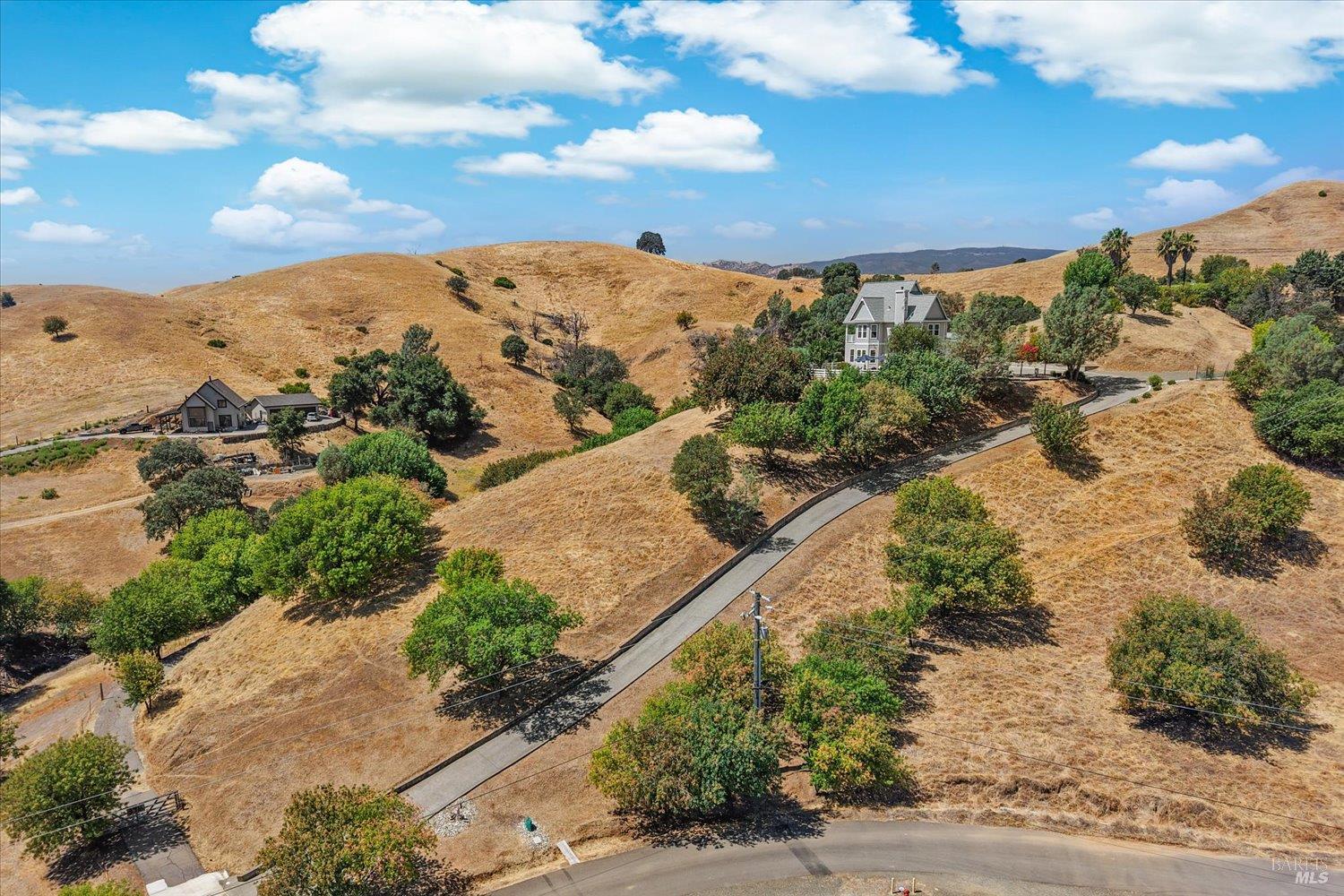 3928 Sierra Vista Drive