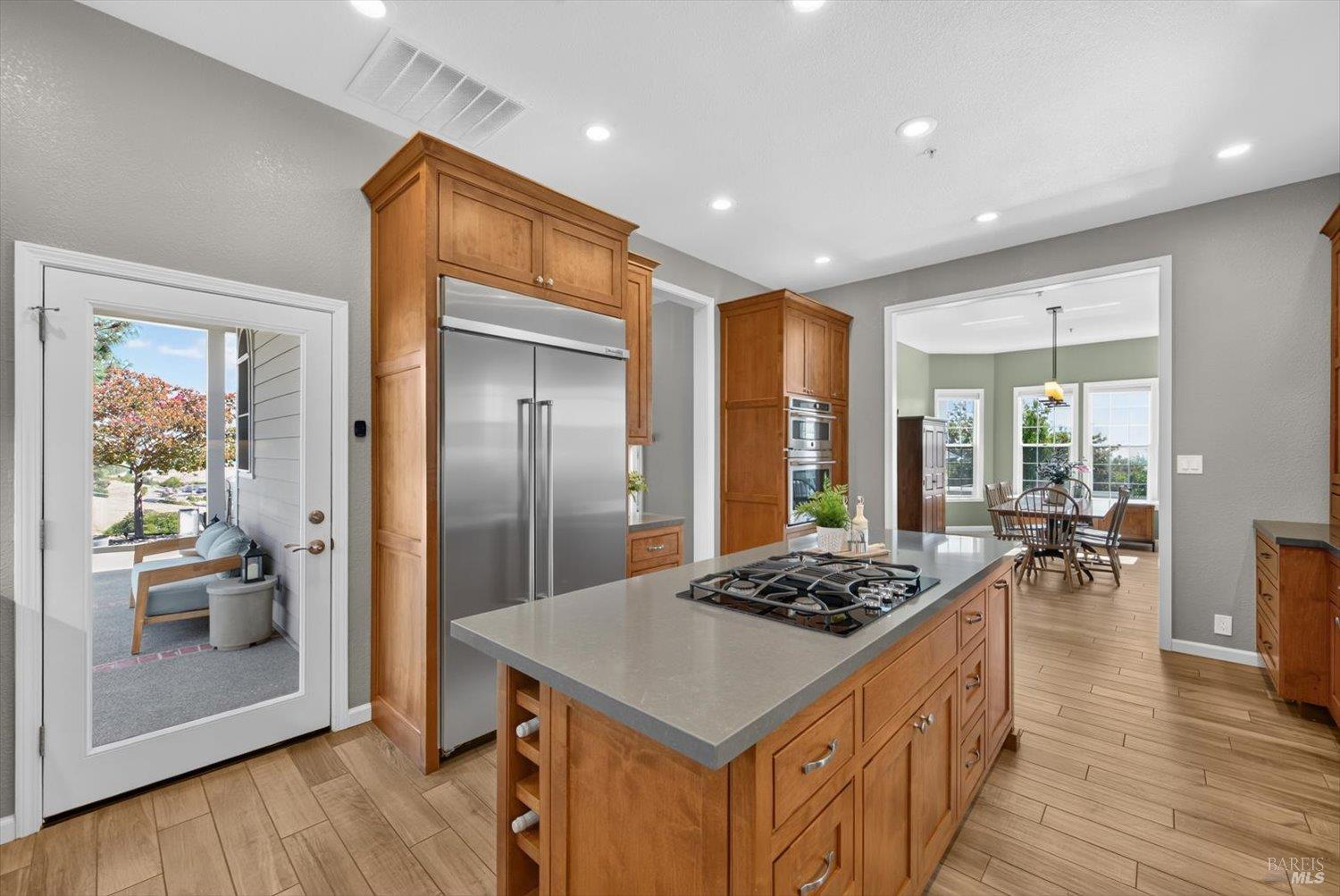 3928 Sierra Vista Drive