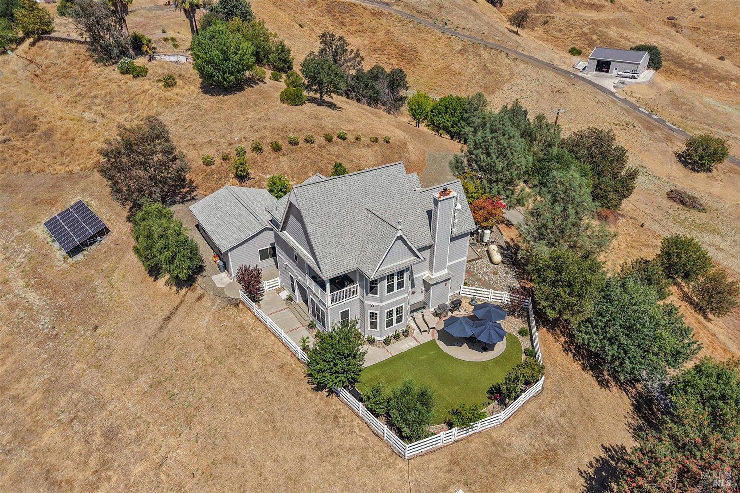 3928 Sierra Vista Drive