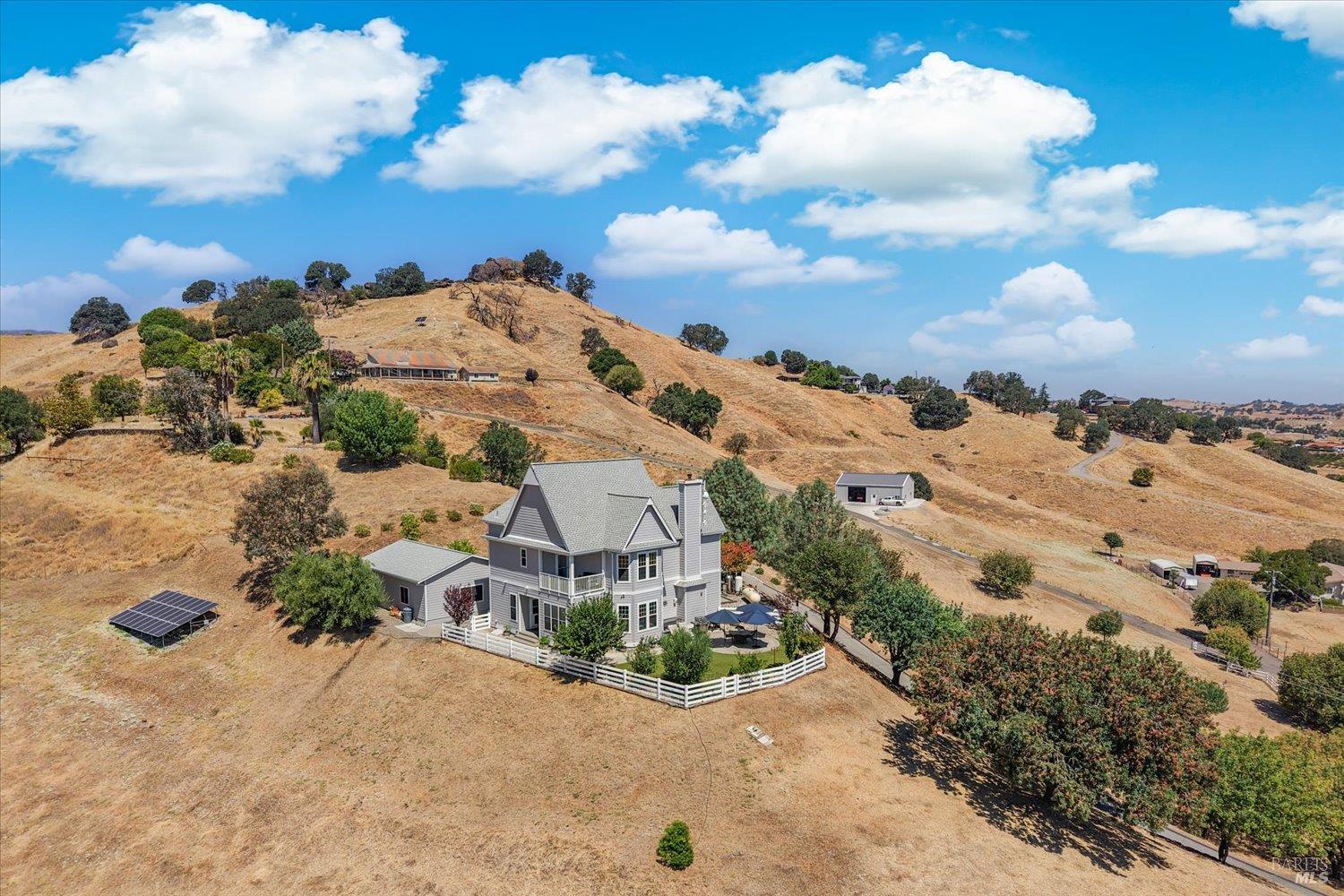 3928 Sierra Vista Drive