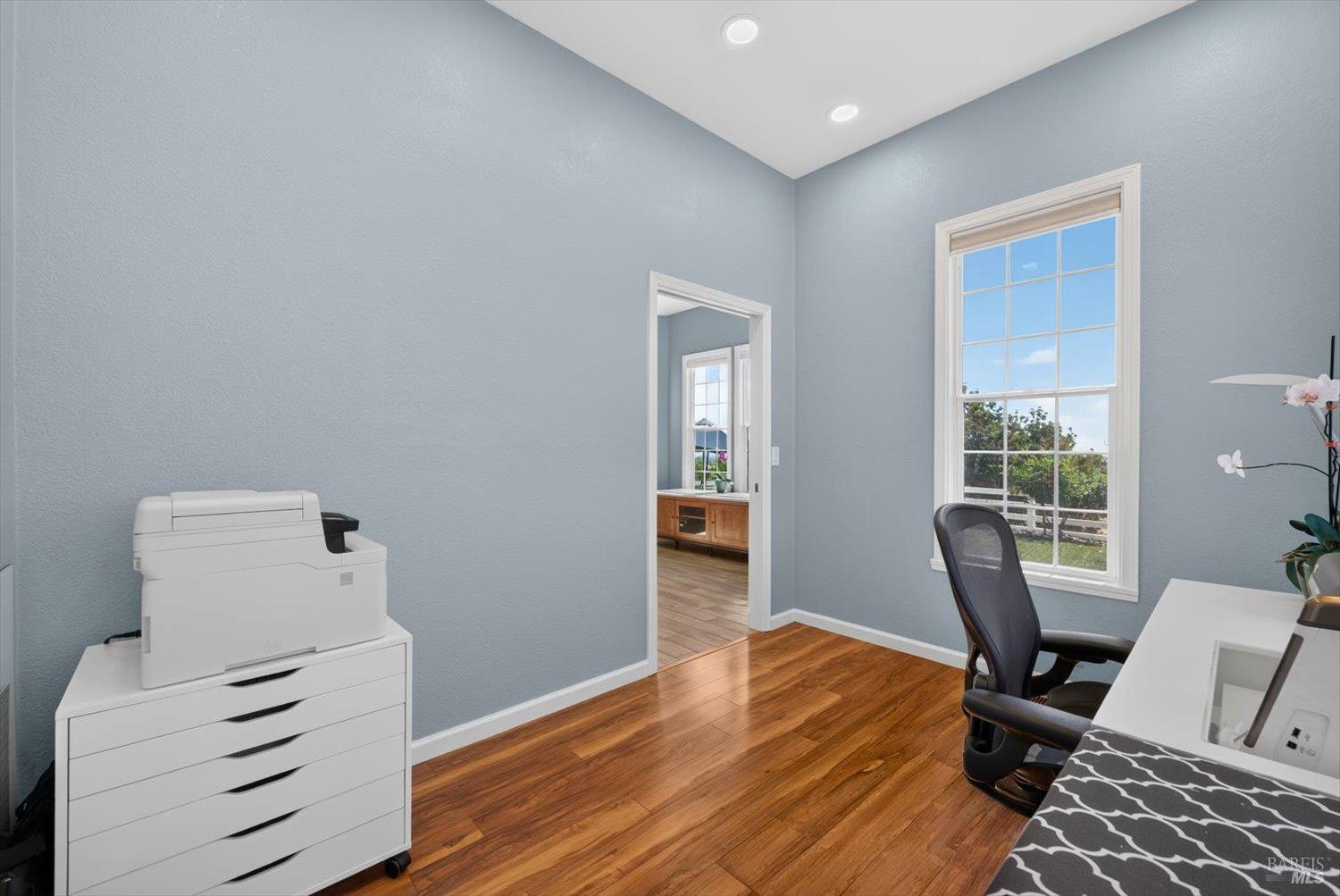 3928 Sierra Vista Drive