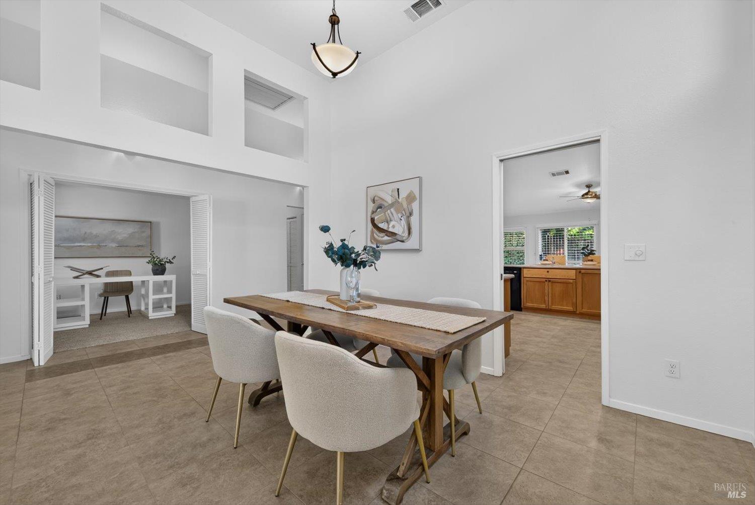 712 Ashford Court