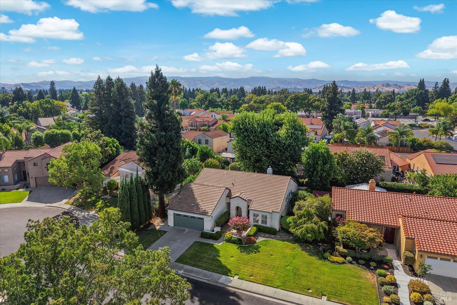 712 Ashford Court