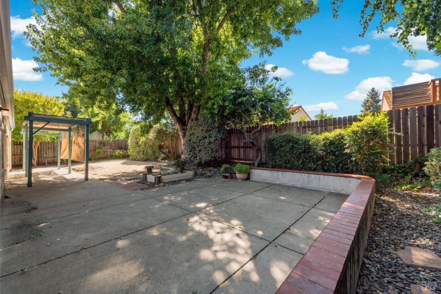 712 Ashford Court