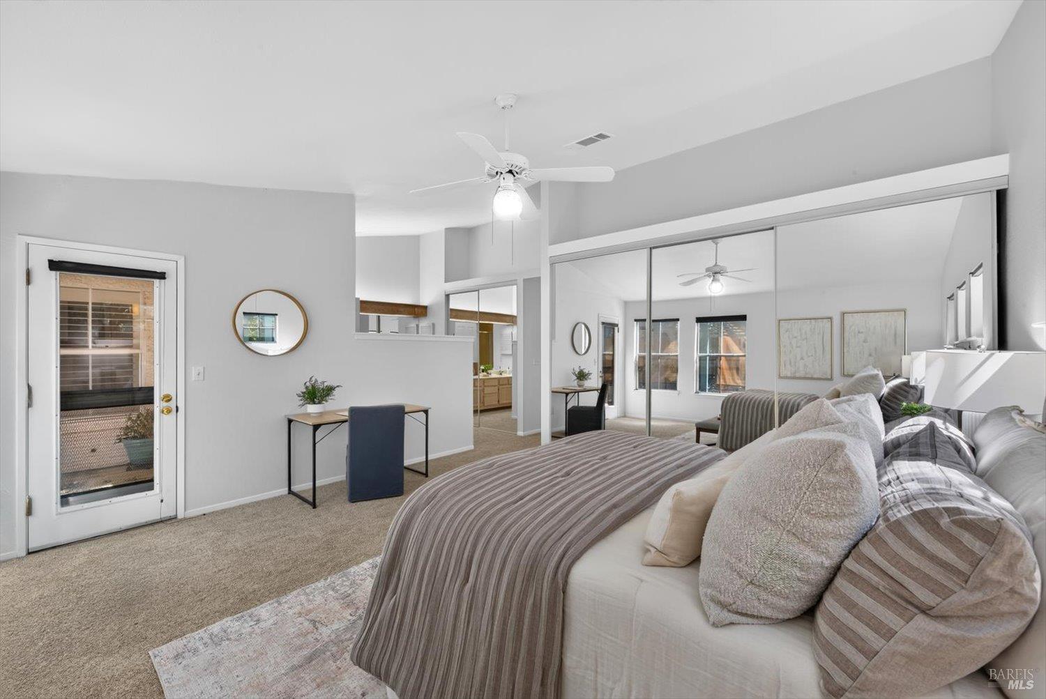 712 Ashford Court