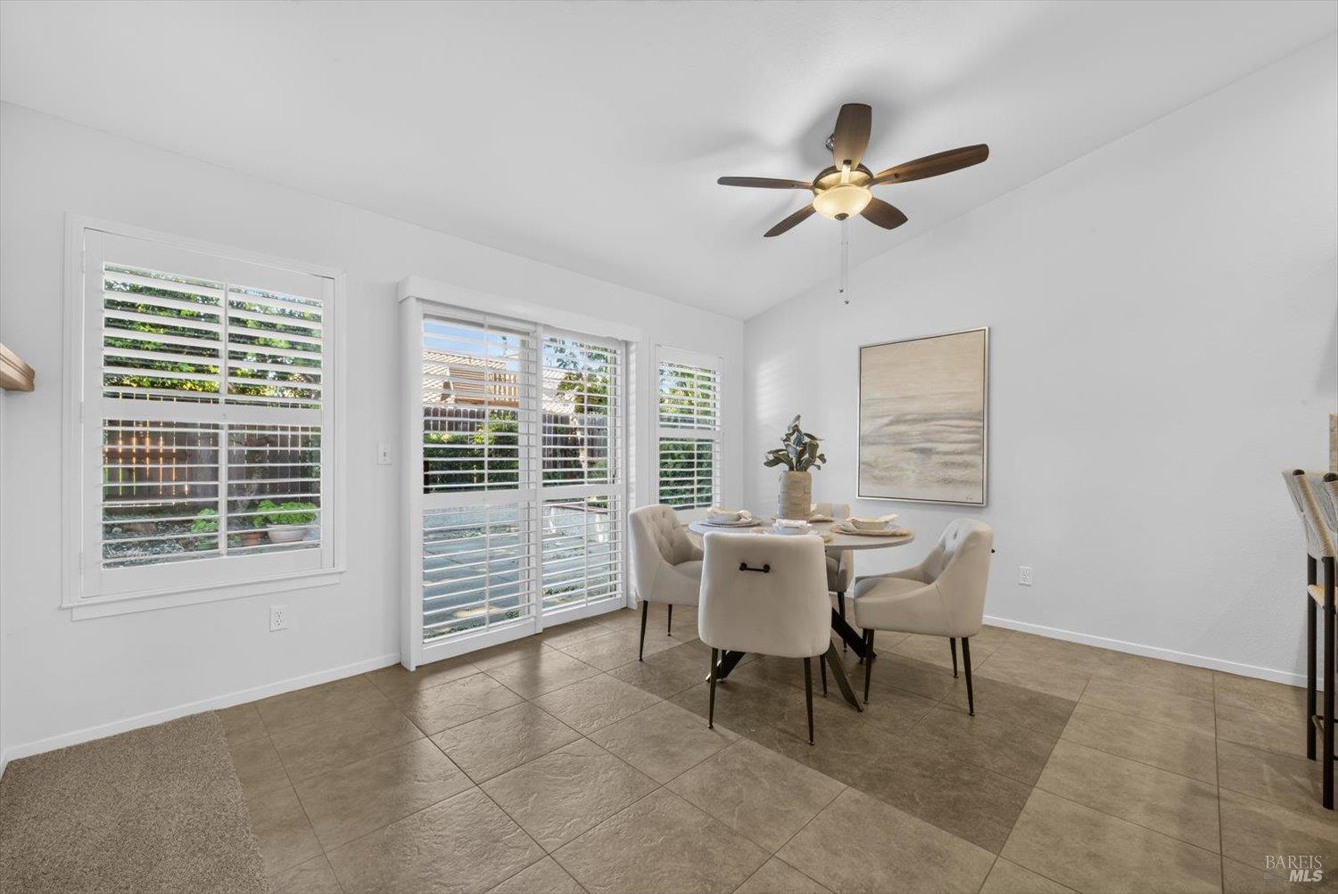 712 Ashford Court