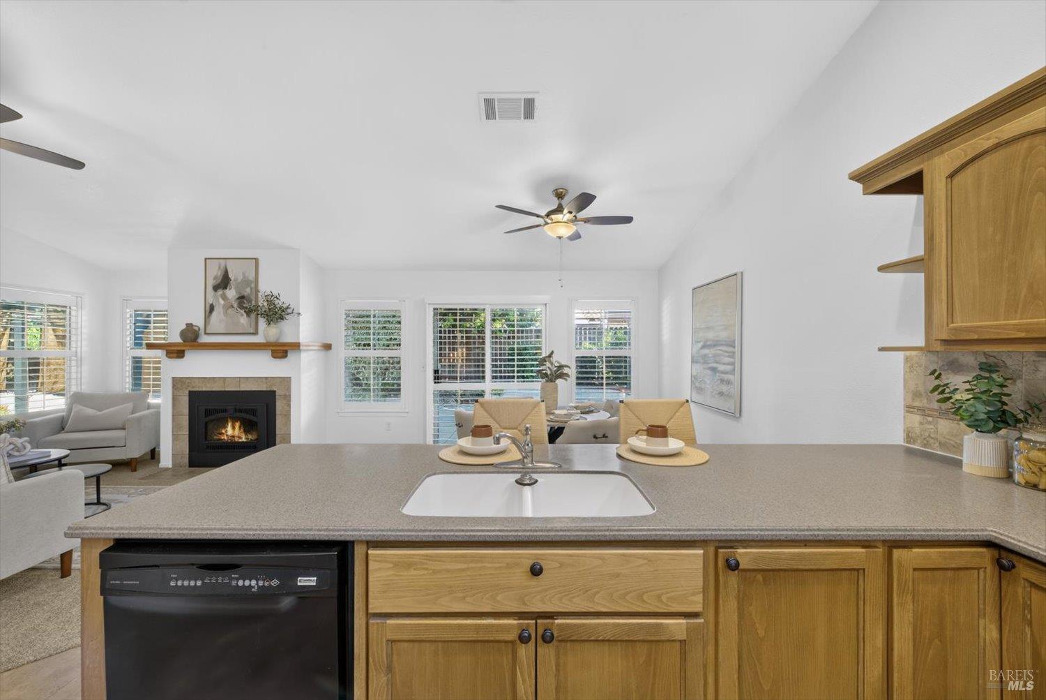 712 Ashford Court