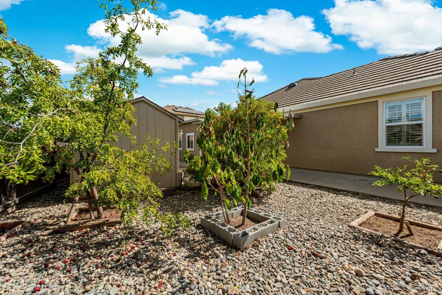 137 Clematis Street