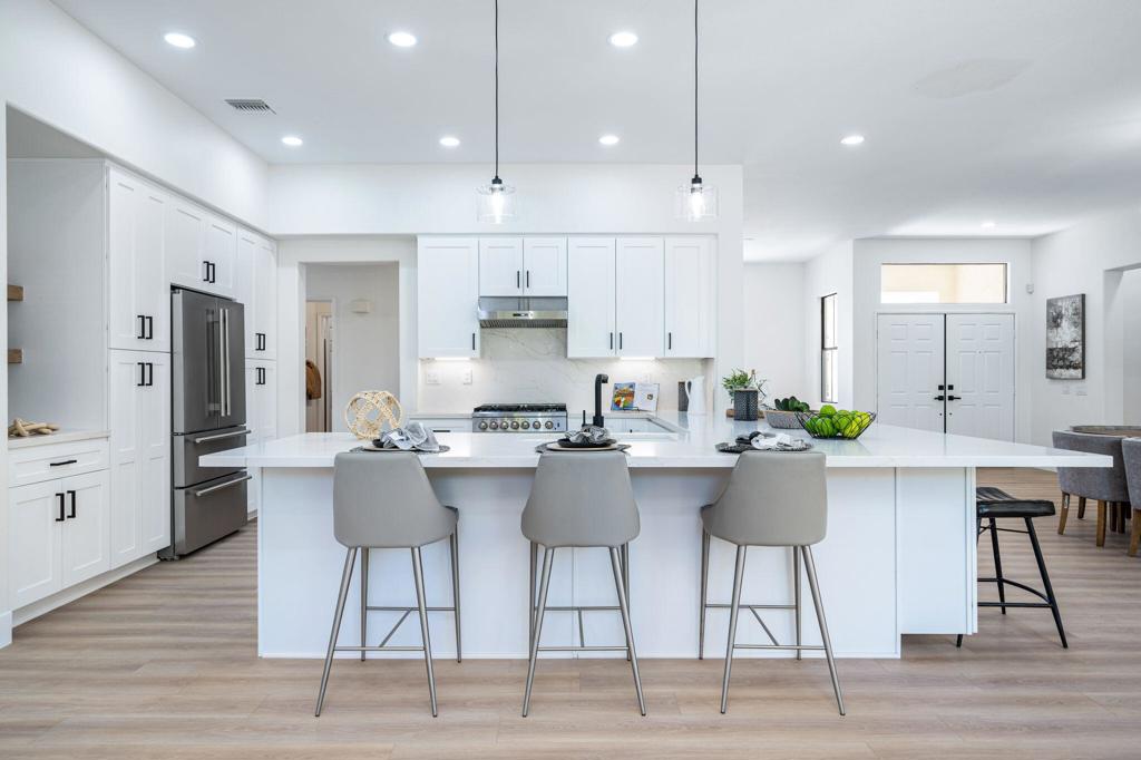32 Santa Ynez