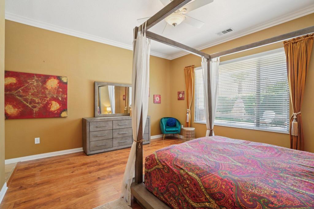 40266 Calle Loma Entrada