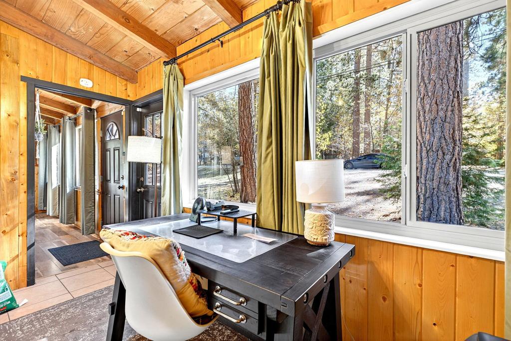 53570 Idyllbrook Drive