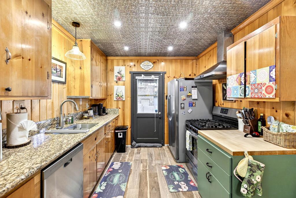 53570 Idyllbrook Drive