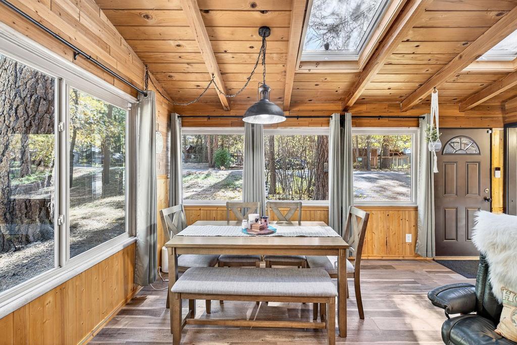 53570 Idyllbrook Drive