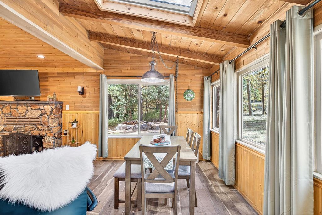 53570 Idyllbrook Drive