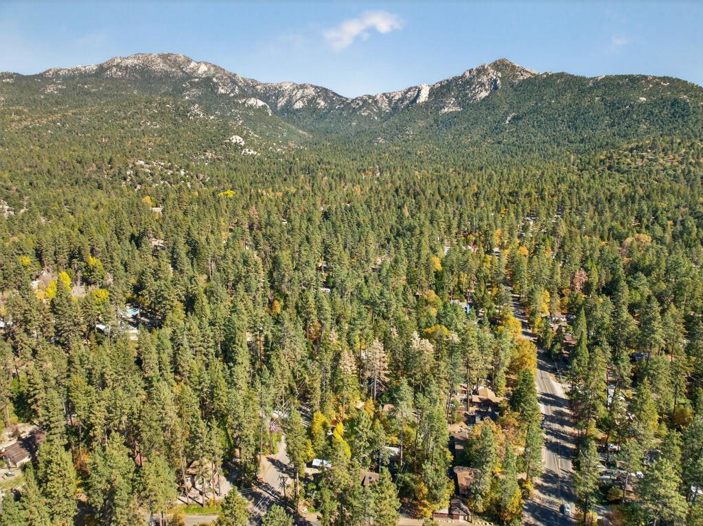 53570 Idyllbrook Drive