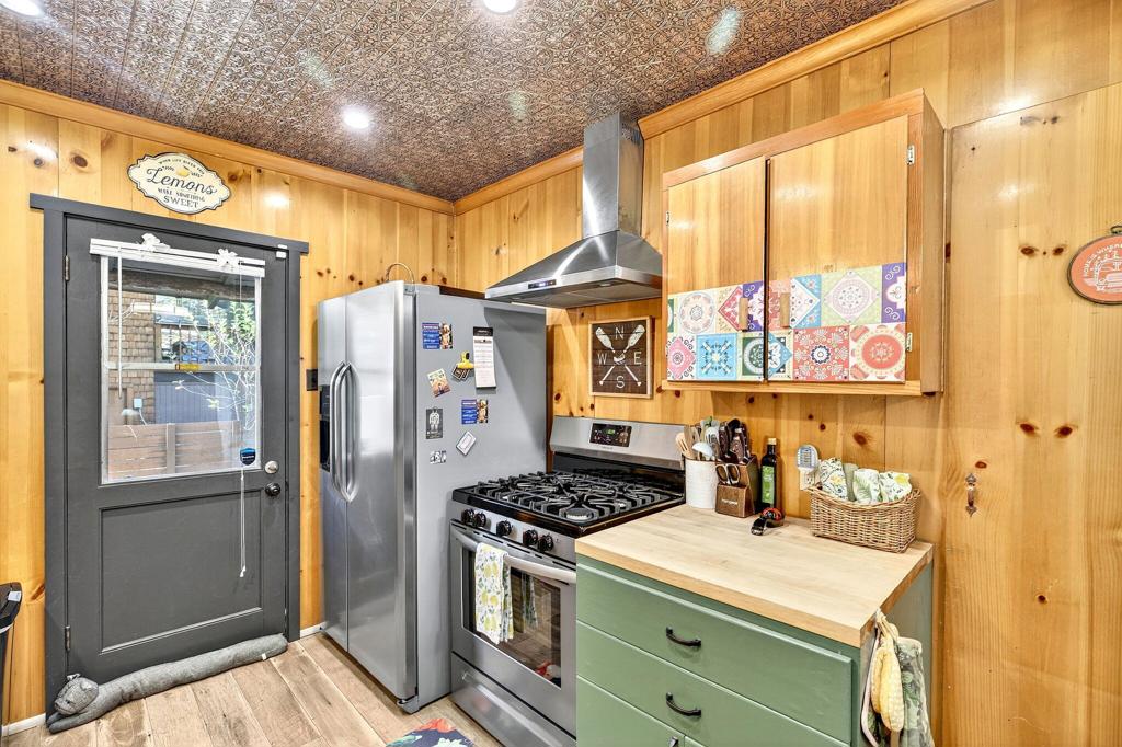 53570 Idyllbrook Drive