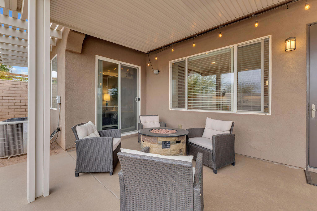 42795 Ponte Court