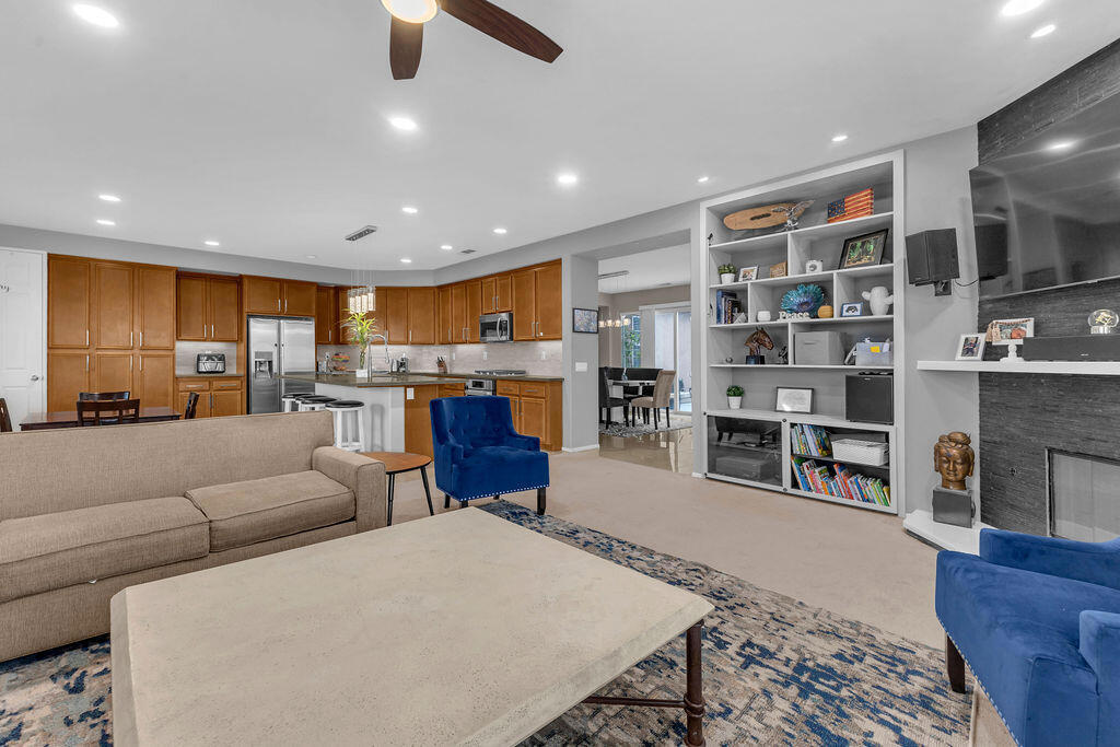 42795 Ponte Court