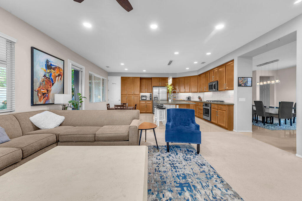 42795 Ponte Court