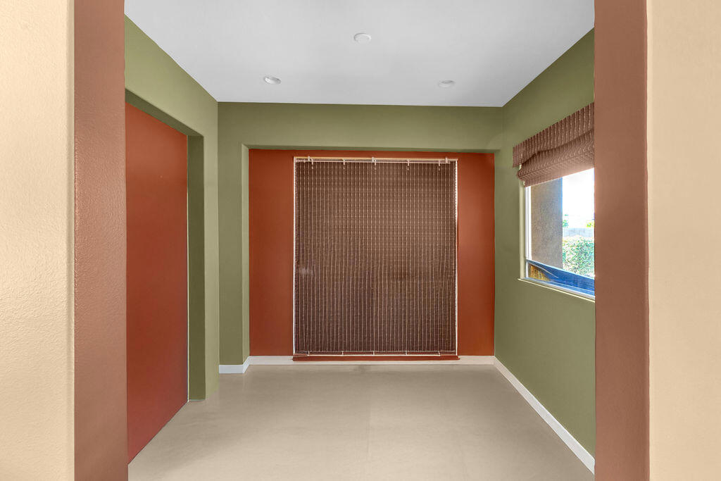 46109 Roadrunner Lane