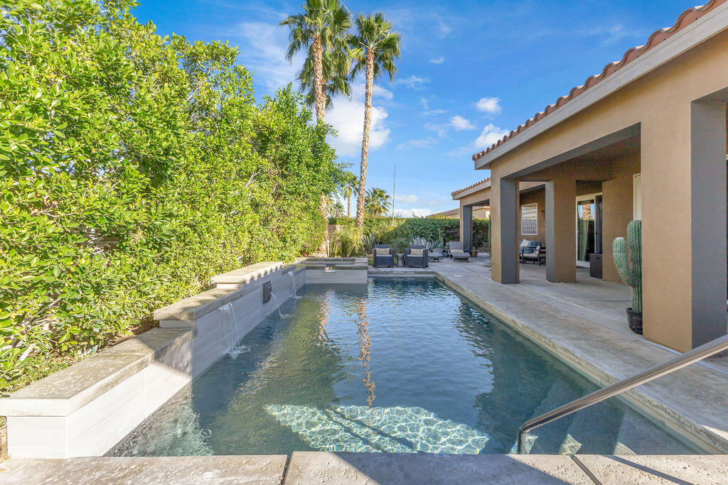 74080 Portola Pointe Lane