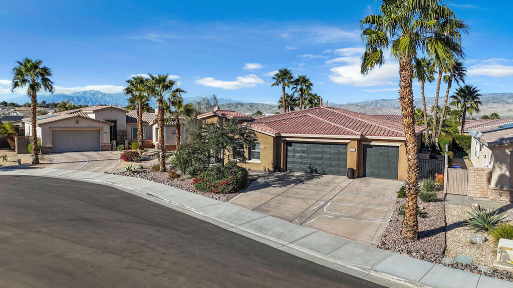 74080 Portola Pointe Lane