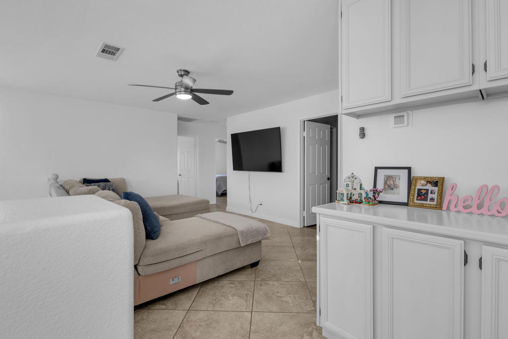 82540 Lordsburg Drive