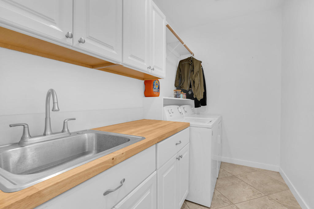 82540 Lordsburg Drive