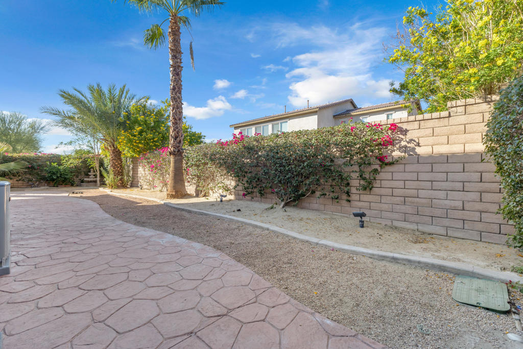 82540 Lordsburg Drive