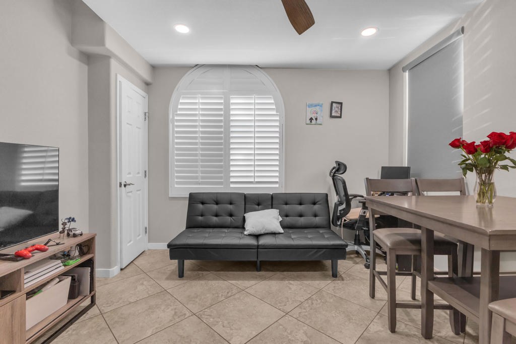 82540 Lordsburg Drive