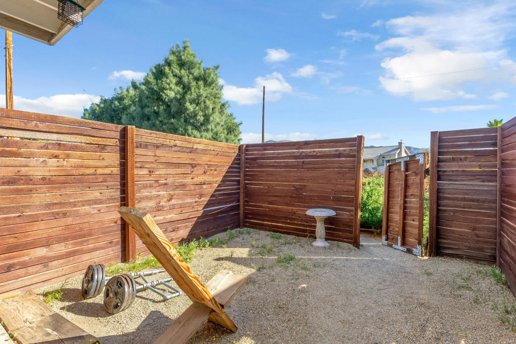 10485 Santa Cruz Road