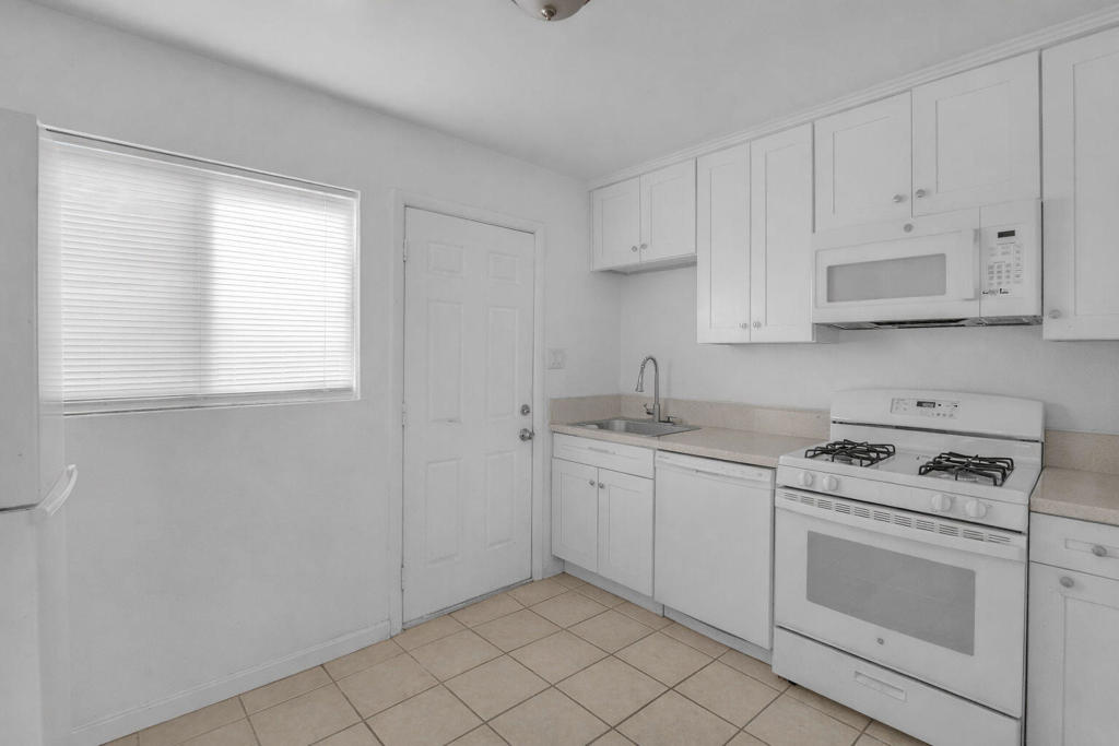 10485 Santa Cruz Road