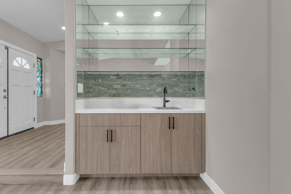 79161 Falmouth Street