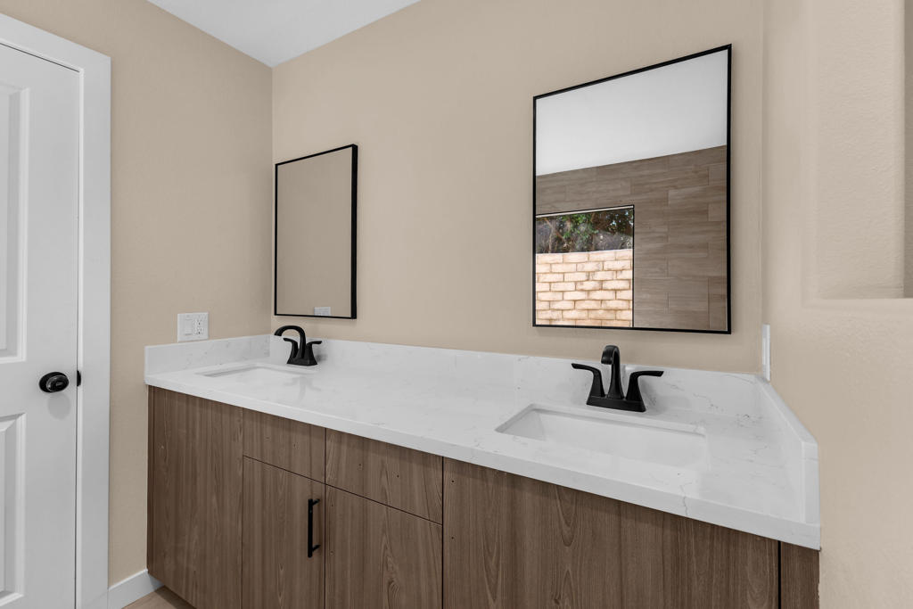 79161 Falmouth Street